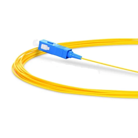 SC UPC Fiber Optic Pigtail Simplex FTTH sc pigtail 0.9mm PVC Jacket Ftth Pigtail in Fiber Optic Equipment fibra optica cable
