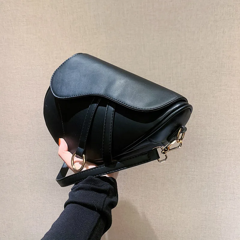 

OLSITTI Solid Color Fashion Crossbody Bags for Women 2021 Designer Ladies Saddle Bags Pu Leather Shoulder Travel Bag Sac A Main