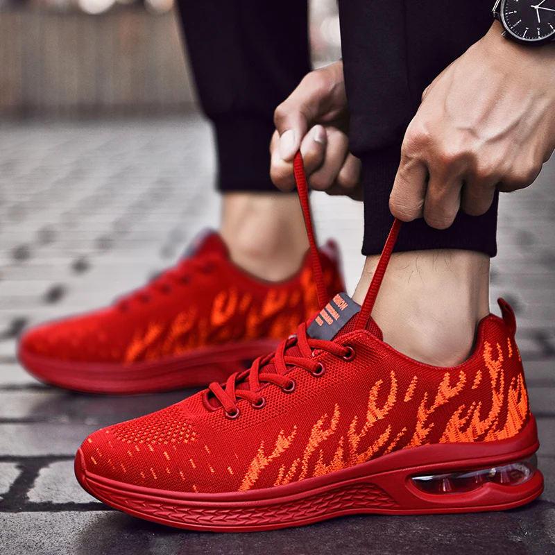 Fashion Red Flame Air Running Shoes Men Outdoor Breathable Mesh Racing Shoes Sneakers Men gym Air Trainers zapatillas de hombre