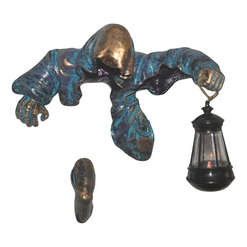 

The Ghost Walk Through Walls Lanterns Witch Resin Lantern Halloween Ornament Decorative Lamp Indoor 2021
