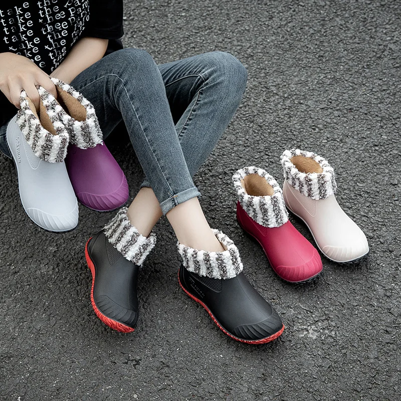 Waterproof PVC Rain Boots Women Ankle Rain Shoes Fashion Outdoor Rainboots Ladies Non-Slip Warm Plush Cotton Silicone Boots