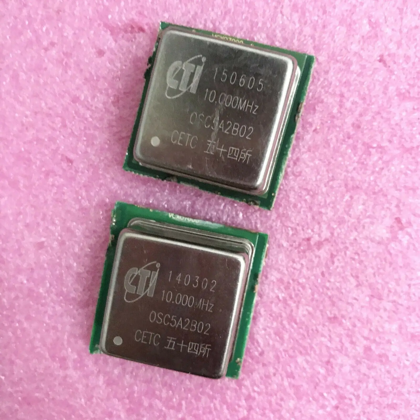 2pcs OSC5A2B02 constant temperature crystal oscillator OCXO 10MHz square wave 5V 5pcs 10pcs | Protective Sleeve