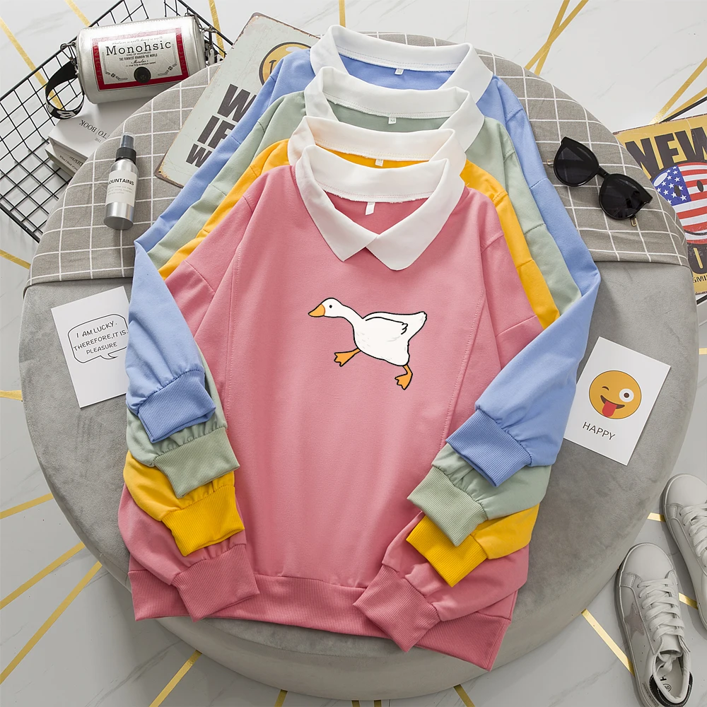 Женская толстовка с капюшоном розовая осенняя оверсайз мультяшным принтом гусей