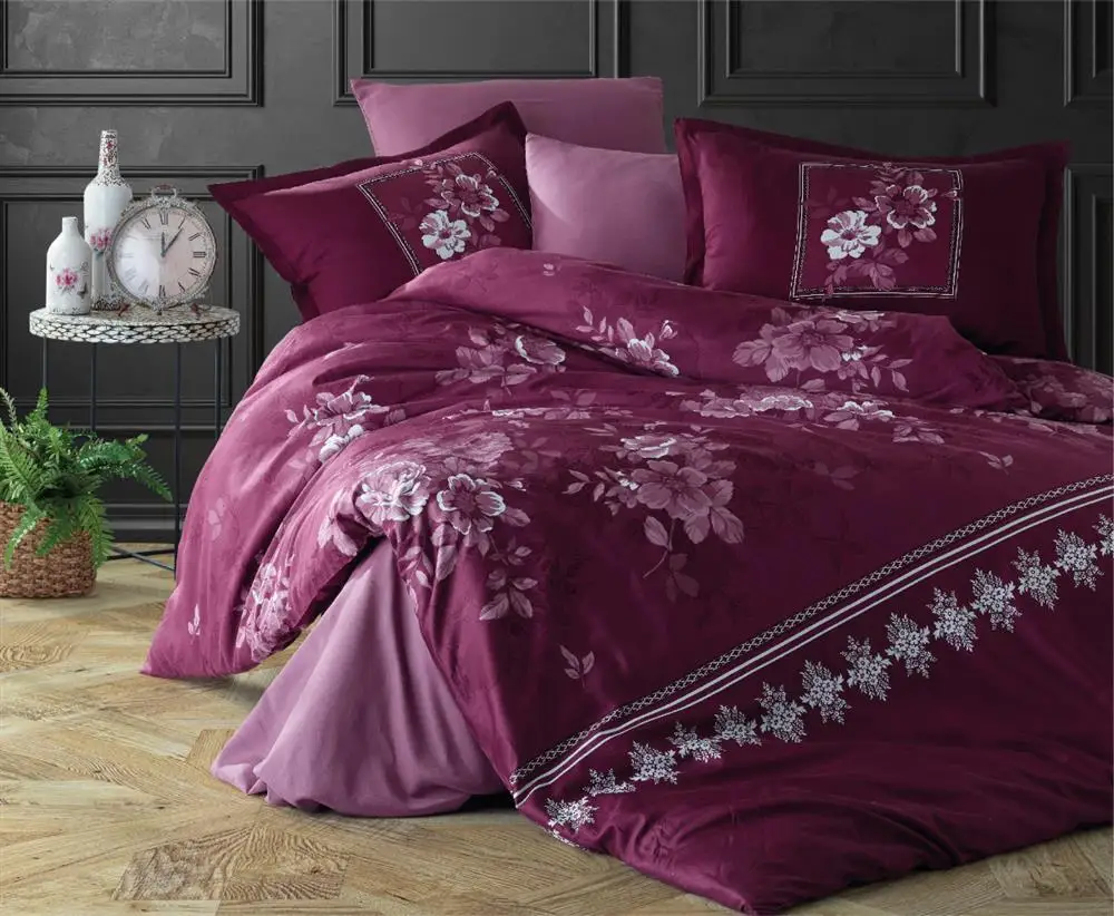 

Двуспальная кровать из сатина Clasy, комплект пододеяльников Catalina v1