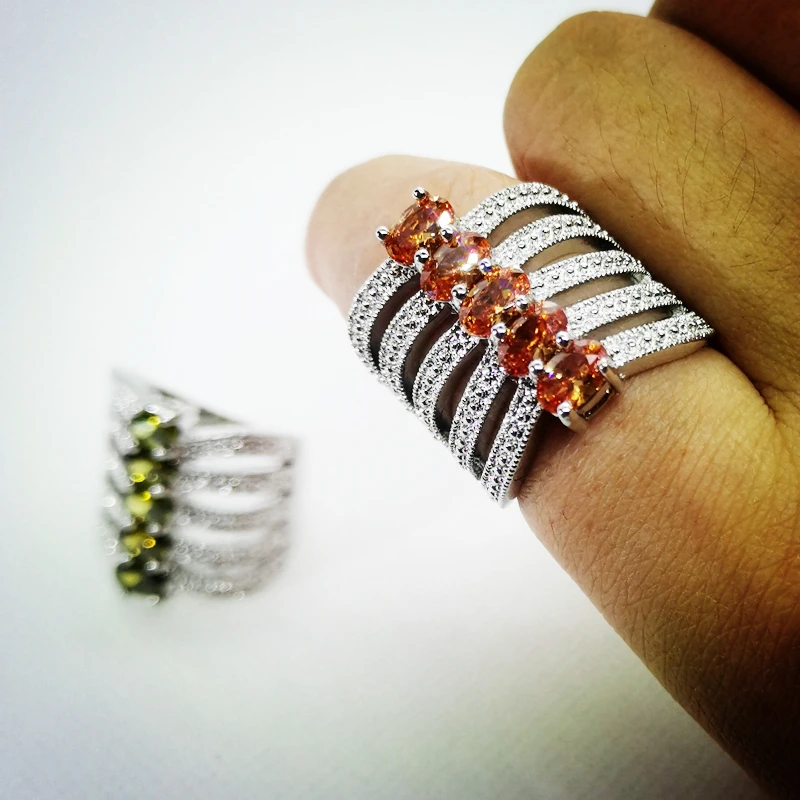 Женское кольцо в стиле панк с фианитом | Украшения и аксессуары