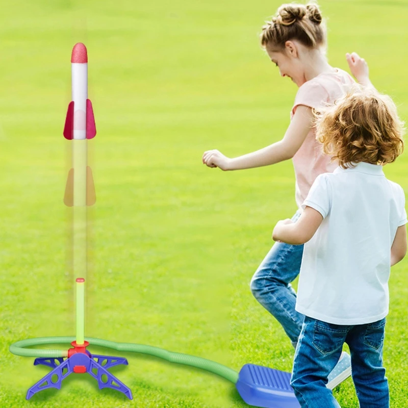 

Foam Play Rocket Launcher Outdoor Play with Launcher & 3/6/8 Luminous Rockets for Competitive Beach Sport Toy Boys Gift