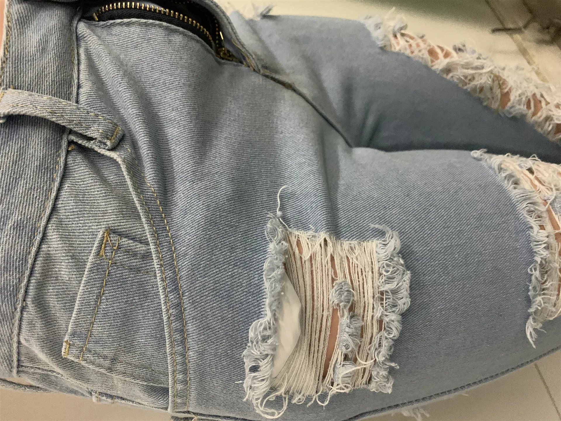 

2020 New Design Stacked Jeans Women High Waist Jeans Vintage Flare Jeans with Holes Patchwork Bell Bottom Denim Pants Trousers