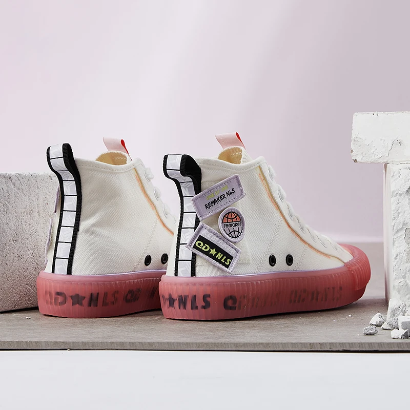 QIAODAN Canvas Flats Shoes 2022 Autumn New Breathable Yellow Low Top Vulcanized Shoes Fashion Sports Shoes Sneakers XM26211401