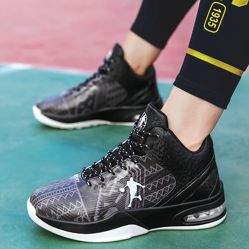Basket Homme Men Basketball Shoes Sneakers Women Ultra Boost Sport Shoes Boys Girls Fitness Trainers Plus Size 36-45