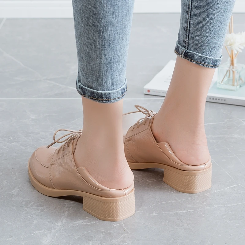 ZHUISE/2020 г. Новые женские туфли из лакированной кожи универсальные кожаные