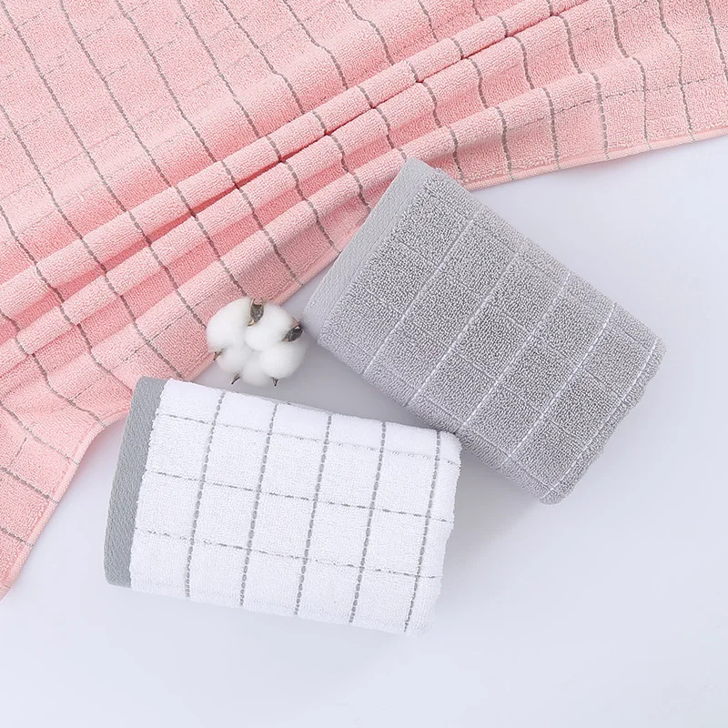 

Полотенце в шотландскую клетку, 100% хлопок, 35 х75 см