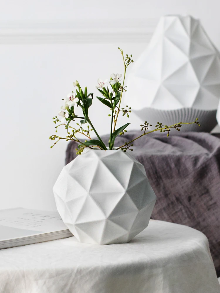 Прямой маркетинг Новая креативная Геометрическая белая керамическая ваза