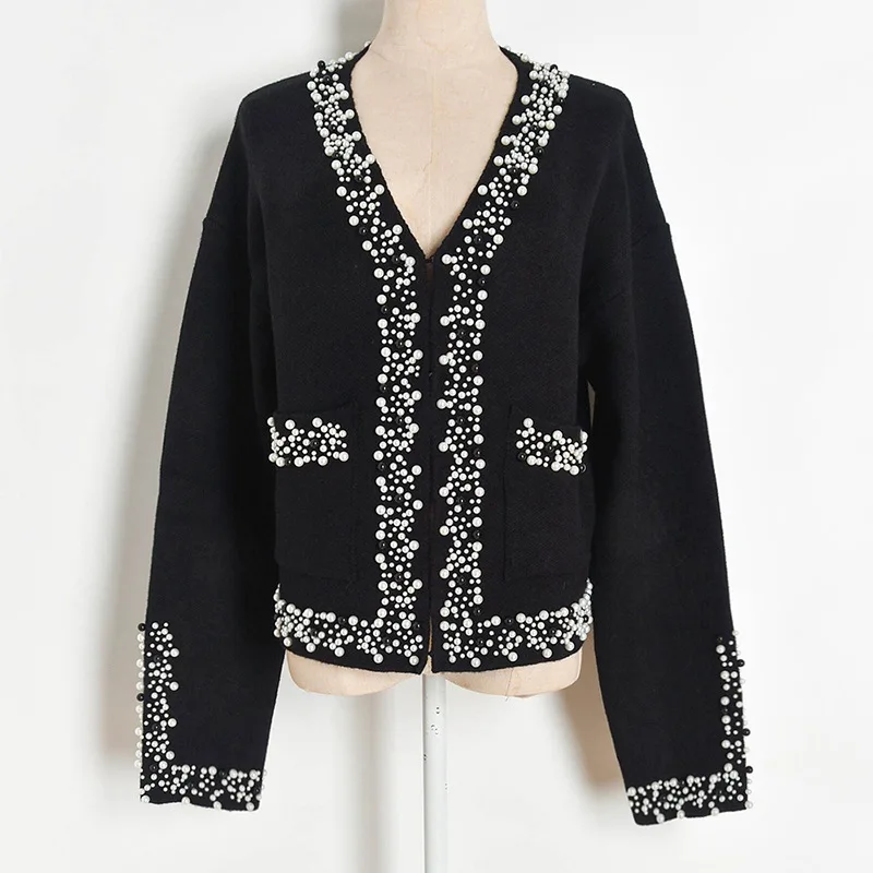 

Runway Autumn Winter Beaded V-Neck Double Pockets Hanging Buckle Knitted Sweater Coat Women Luxury Elegant Black Cardigans