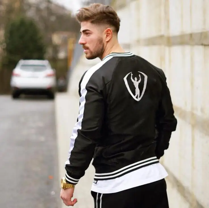 Повседневная спортивная куртка на молнии для фитнеса кофта бега оптовая