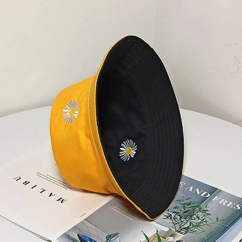 Spring women Bucket fishing Hats Sunscreen sun cap Little daisies Double-sided wear Spring lady fisherman hat