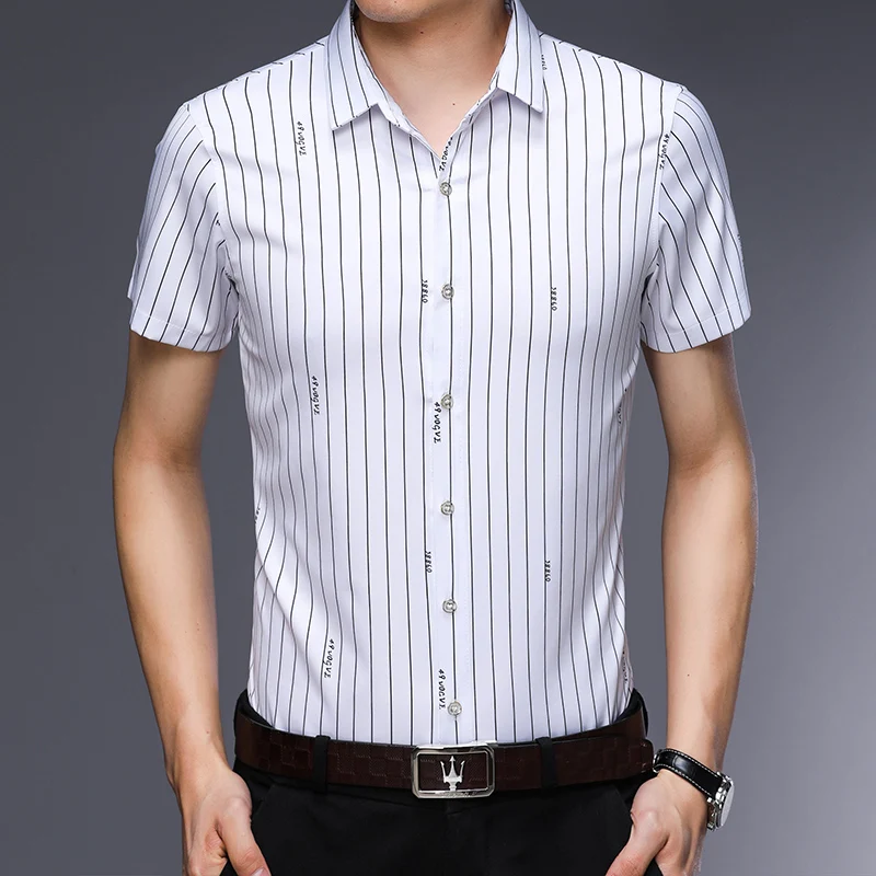 Лучшие продажи дешевой повседневной официальной рубашки для мужчин в полоску со slim fit кроем и короткими рукавами.