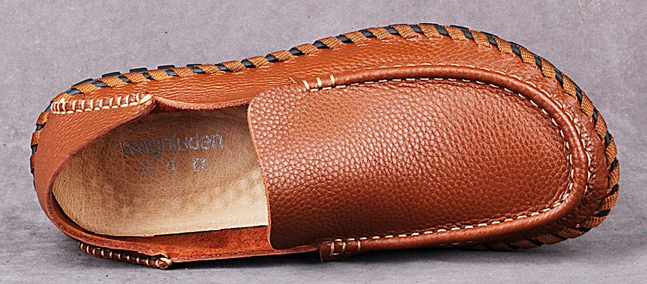 

Comfortable Fashion Leather Men Shoes Casual Breathable Loafers Men Leather Moccasins Flat Men Shoes Waterproof Footwear