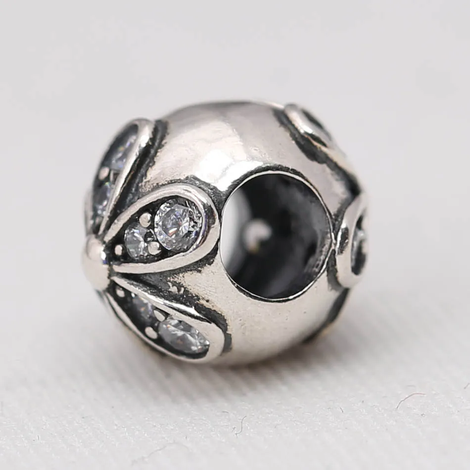 Аутентичные S925 сделай сам ювелирное изделие Dazzling Daisies Подвески fit Pandora браслет |