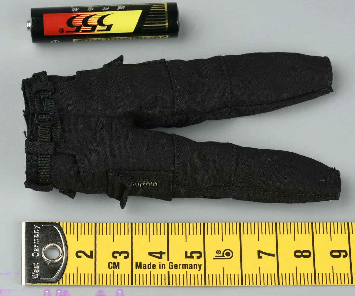 

PC021 1/12 Scale Agent Black Pants Model for 6" Male Action Figure