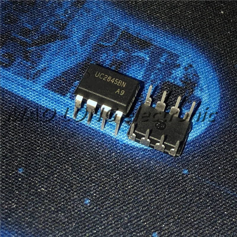 10 шт./лот, UC2845BN DIP8 UC2845B DIP-8 UC2845 DIP 2845 UC2845AN UC2845A UC2845N в наличии
