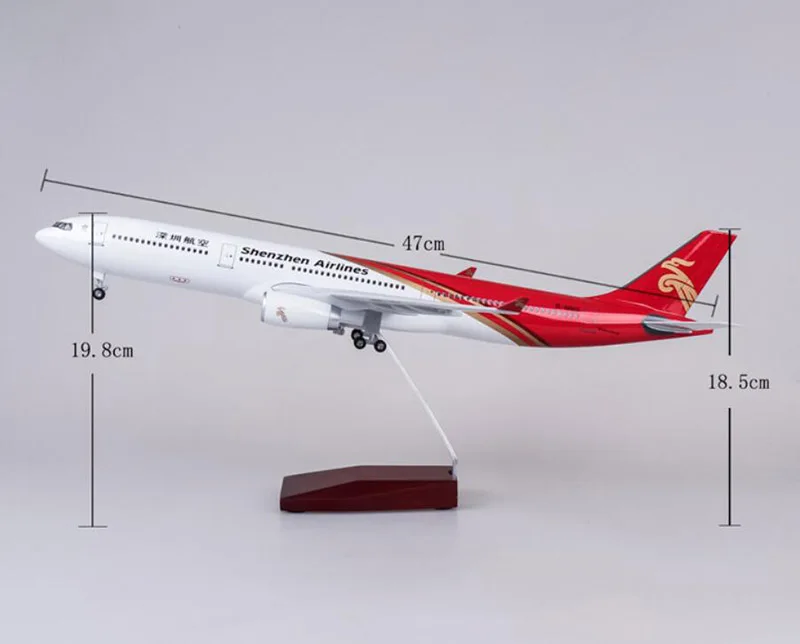 Авиакомпании Shenzhen Airlines модель самолета красного и белого цвета с колесами 47 см