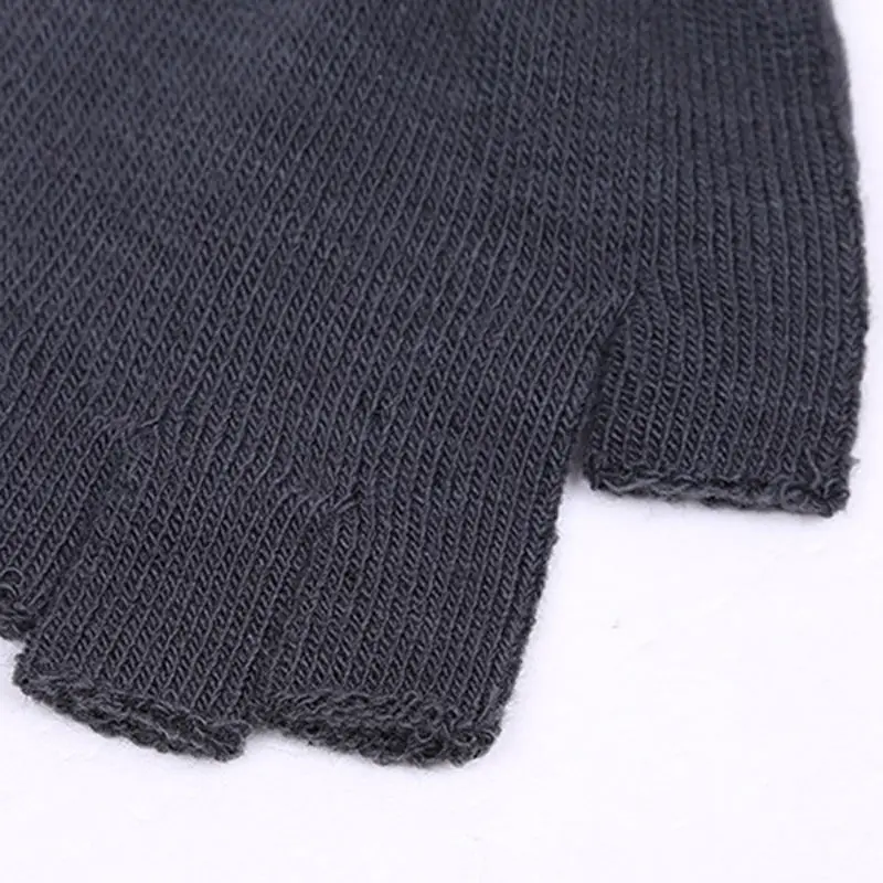 

1 Pair New Fashion Unisex Men Women Warm Magic Knitted Stretch Elastic Mitten Half Finger Fingerless Gloves Prepare For Winter