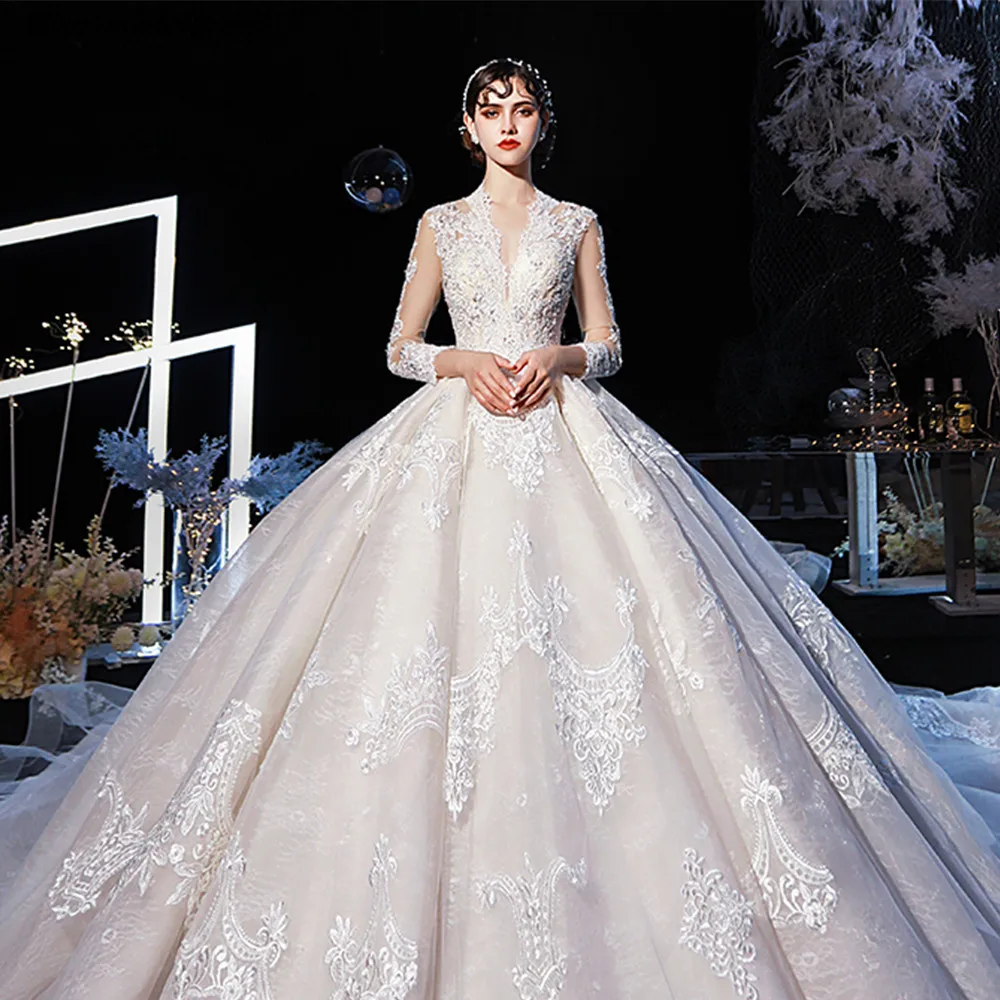 

Винтажное кружевное свадебное платье с длинным рукавом и V-образным вырезом, бальное платье с аппликацией и открытой спиной, свадебные плат...