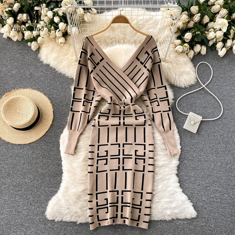 

YuooMuoo Autumn Winter Women Knitted Dress Brand Design V-neck Geometric Bodycon Sweater Dress Elegant Office Ladies Dresses