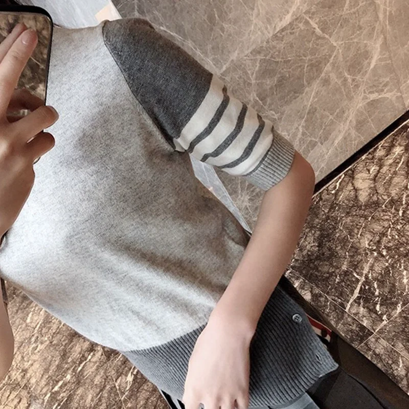 

Knitted Pullovers Women Sweaters 2021 New Summer Fashion O-Neck Short-Sleeved Jacquard Stella Filante Jumper Thin Pull Femme