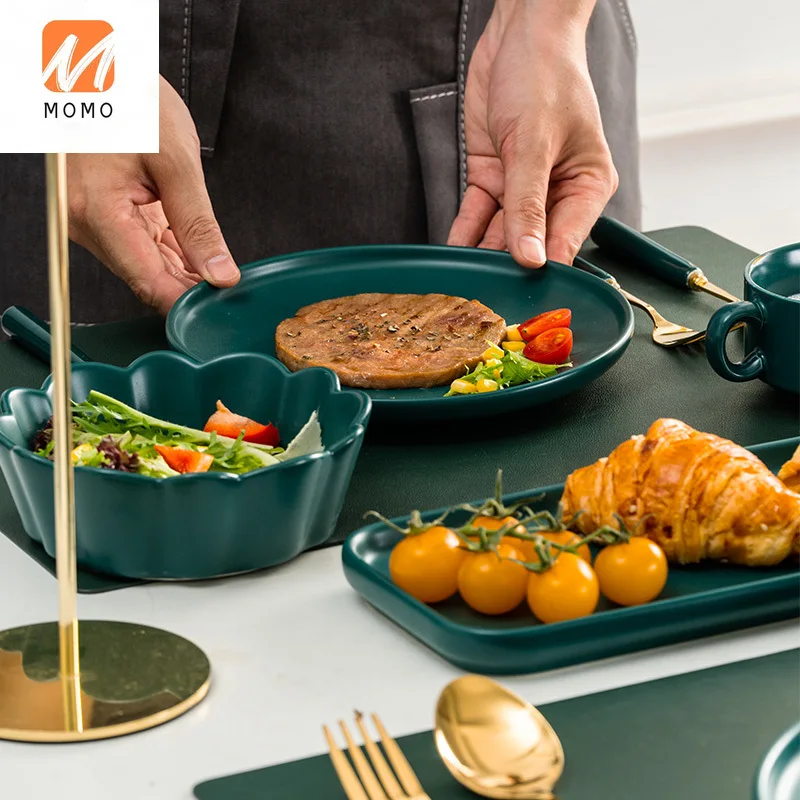 

Western Food Plate Full Set European Steak Knife and Fork Plate Dish Ceramic Set Combination Platter Creative Tableware