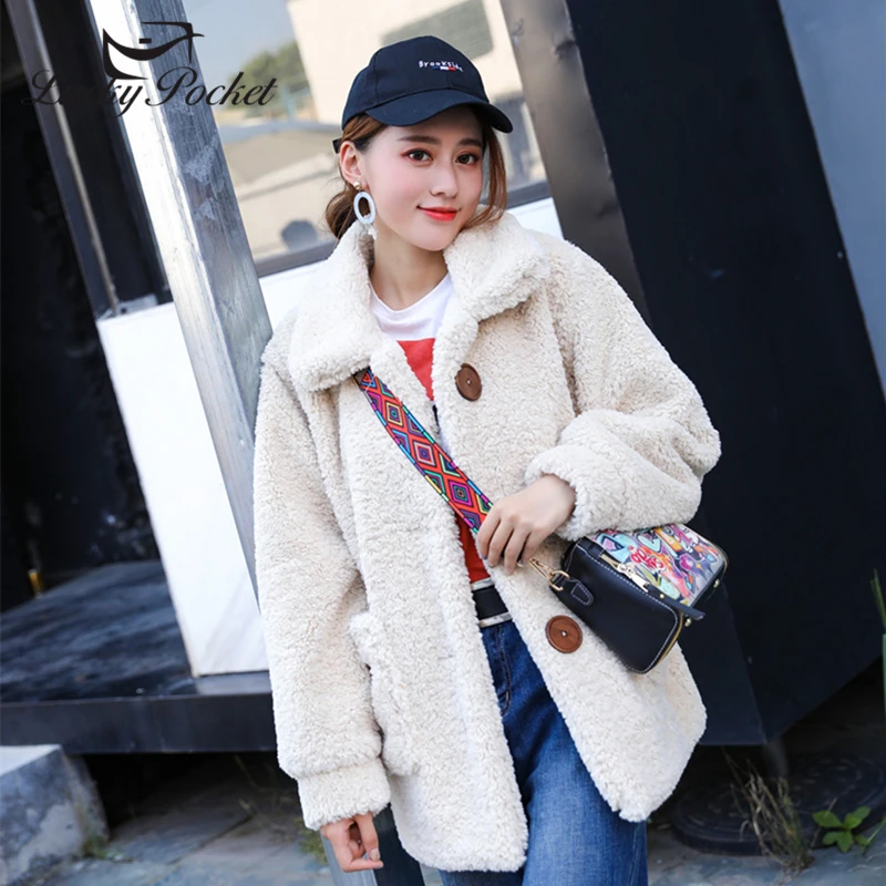 

Women Winter Solid Color Short Thick Lapel Fur Coat Ladies Fashion Big Pocket Apricot Plus Size Keep Warm Parkas Outerwear ZY110