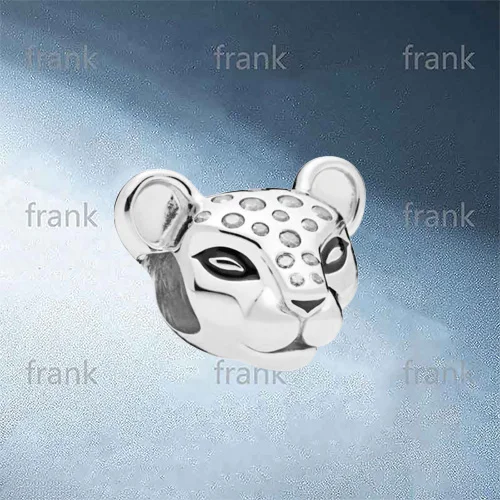 

798024CZM Lioness Charm
