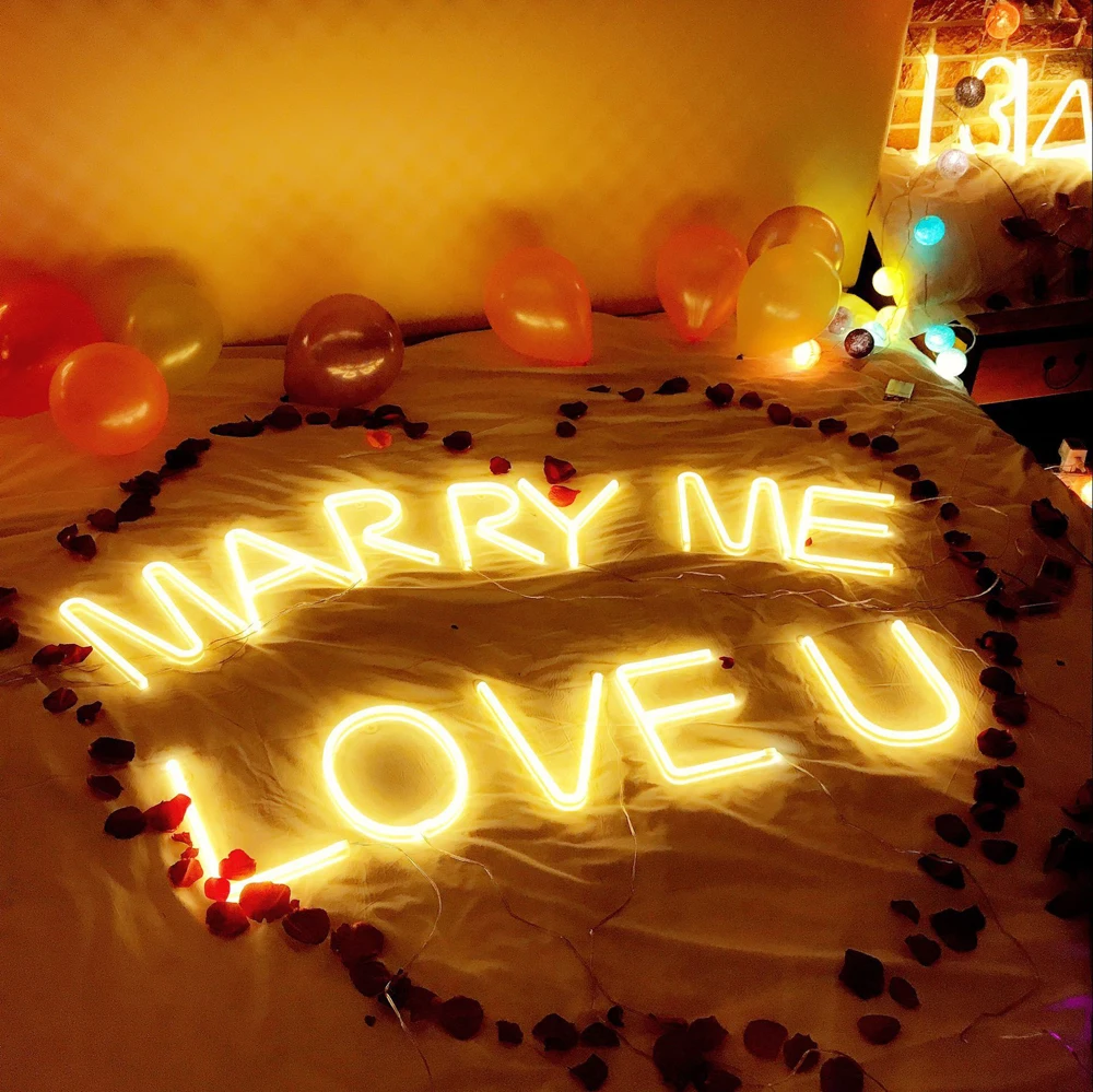 

LED Neon Light Alphabet 26 Letters Number Neon Lamp for Birthday Wedding Christmas Party Bedroom Wall Hanging Decor Night Lights