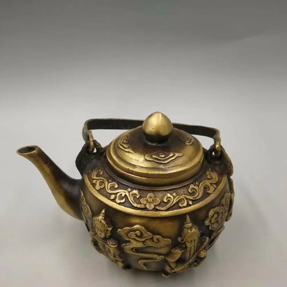 Китайский античный латунный чайник с гравировкой|Статуэтка святого| |