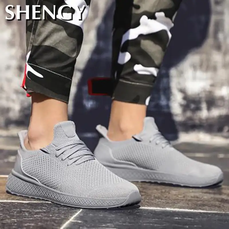 Мужские кроссовки мужская легкая обувь модель 2020 года весна-осень черная Удобная