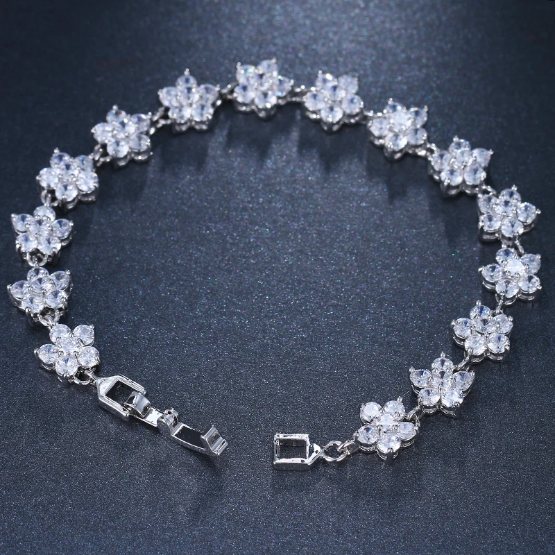 

Fashion Luxury Round AAA Cubic Zirconia Chain Flower Connected Bracelets for Women Wedding Bride Charm Bracelet Jewllery