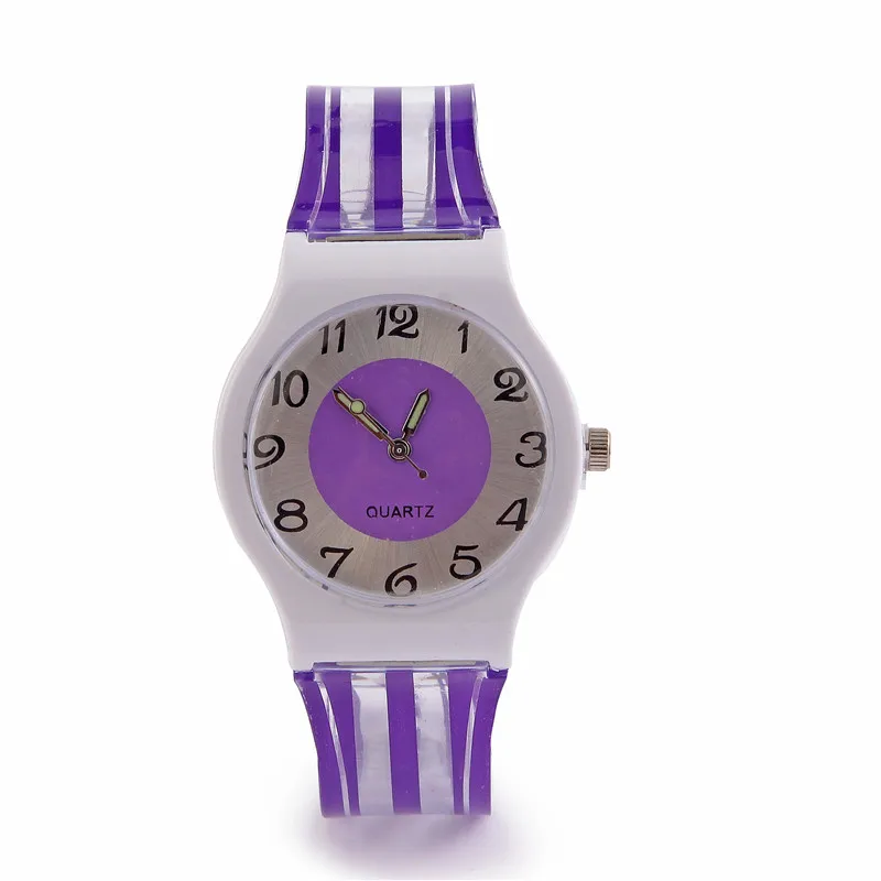 

Luxury Quartz Watch for Women Stylish Sports Wristwatch Rubber Belt Stripe Ladies Watches Female Clock Montre Femme Reloj Mujer