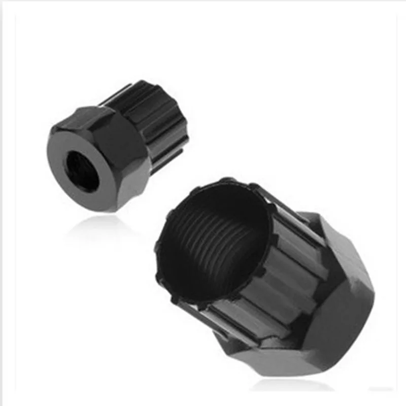 

Flywheel installation and removal sleeve Bicycle flywheel removal, installation and maintenance tools