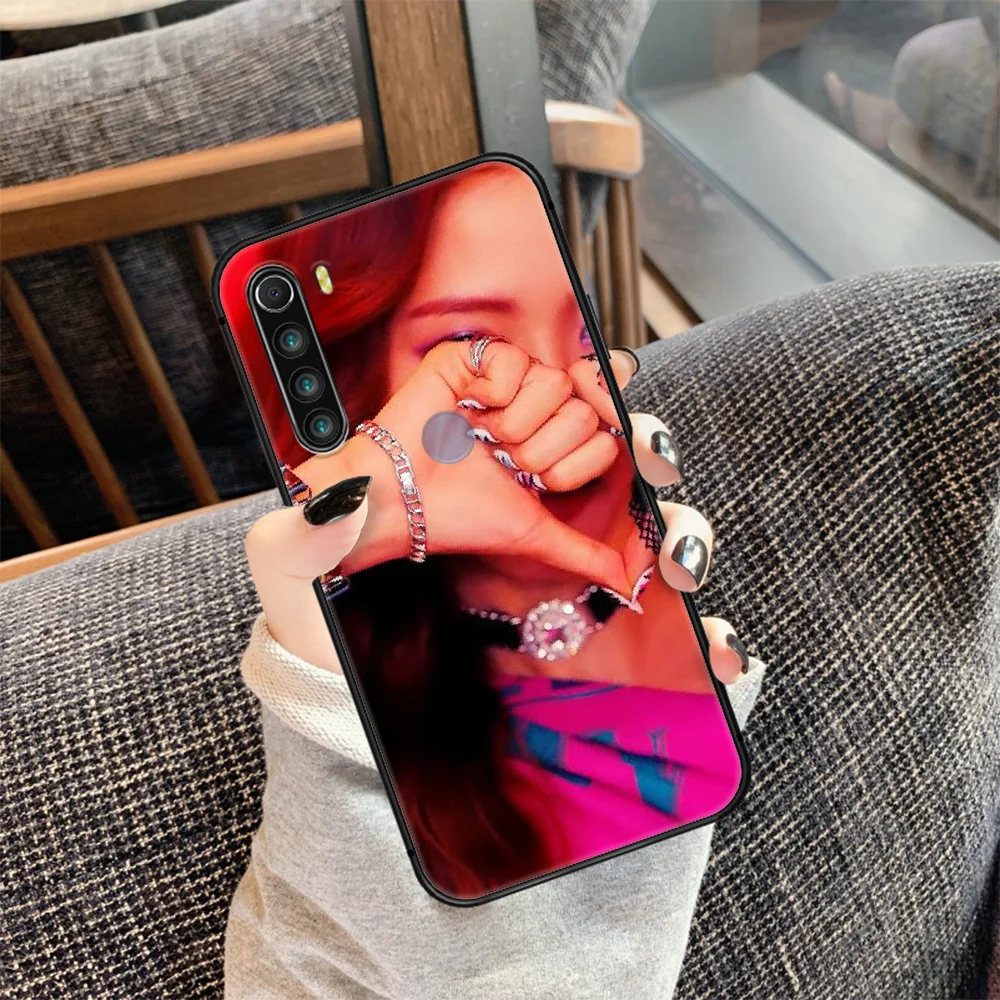 

BLACKPINKS JISOO Phone Case Cover Hull For XIAOMI Redmi 7 7a 8 8a 9 9a NOTE 6 7 8 8t 9 9s Pro Max 4X black Etui Trend Waterproof