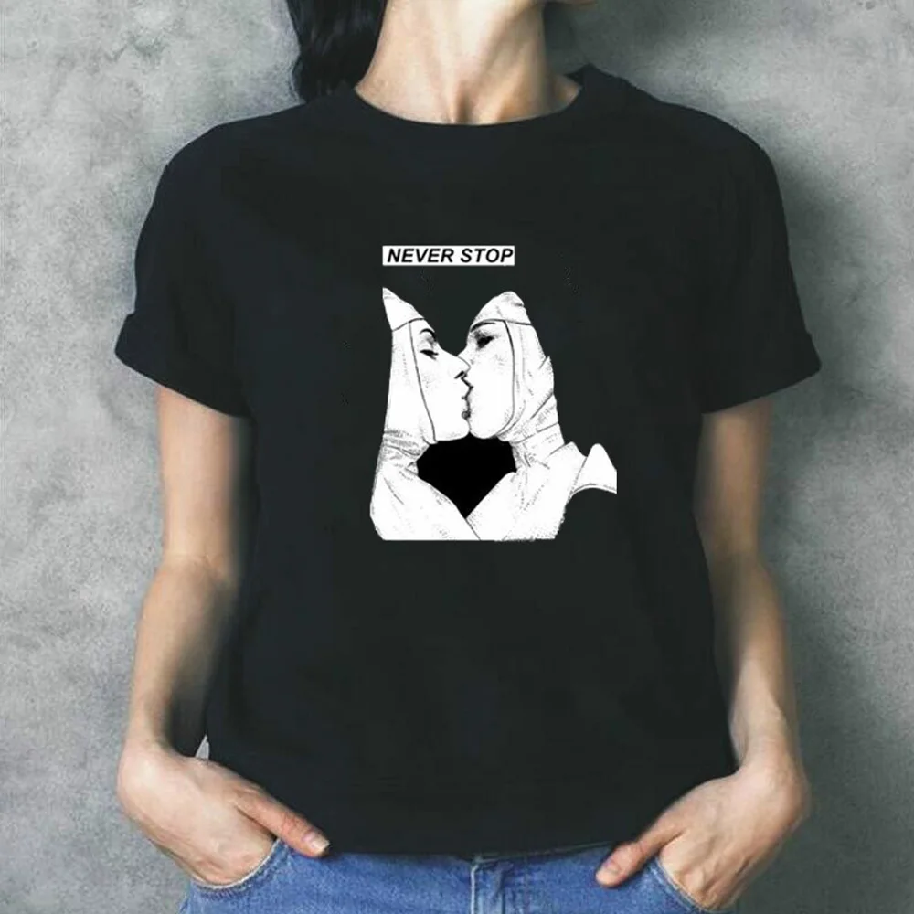 

Футболка женская хлопковая с круглым вырезом и рисунком