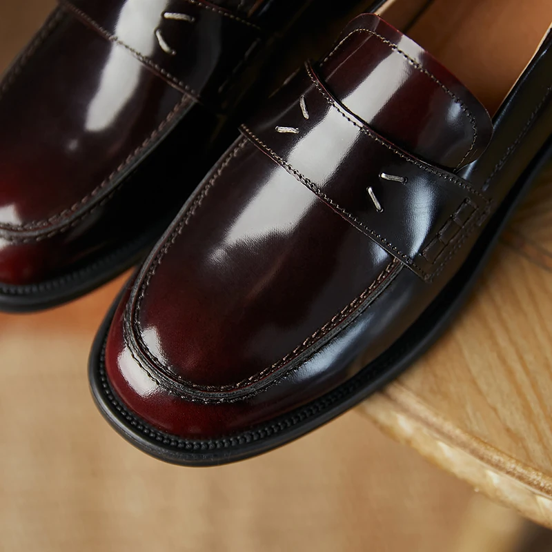 

GUIDIBASIC GenuineCowLeather Round-Headed Low-Heeled Shoes Loafers For Spring Retro Loafers Women's Shoes Rubber SoleHandstitch