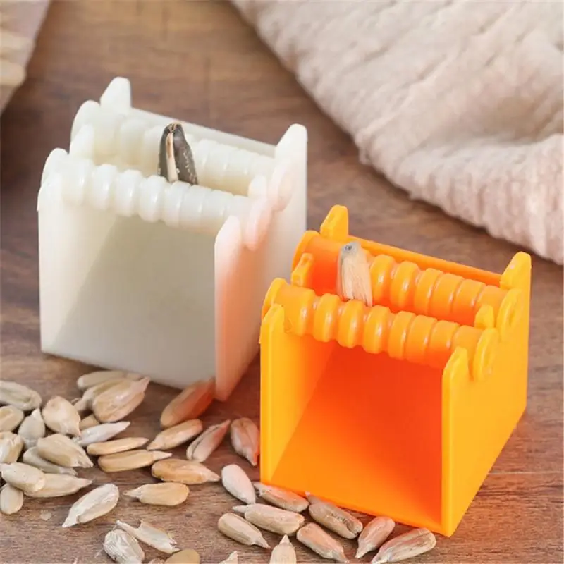 

1Pc Melon Seed Peel Gadget Household Melon Seed Shelling Machine Child Assist Melon Seed Kitchen Accessories