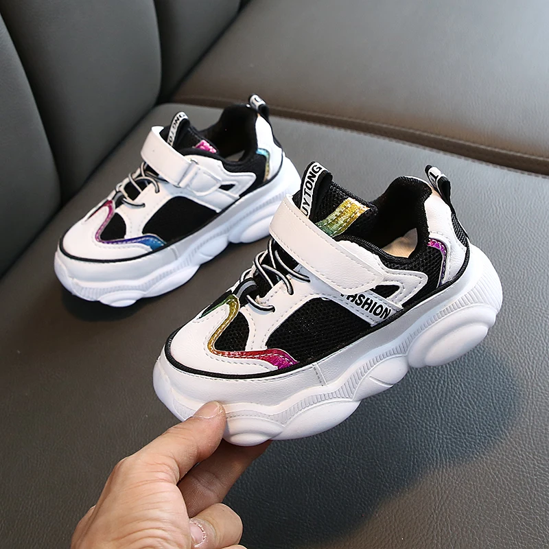 Детская обувь спортивная для мальчиков сезон весна толстая подошва бега