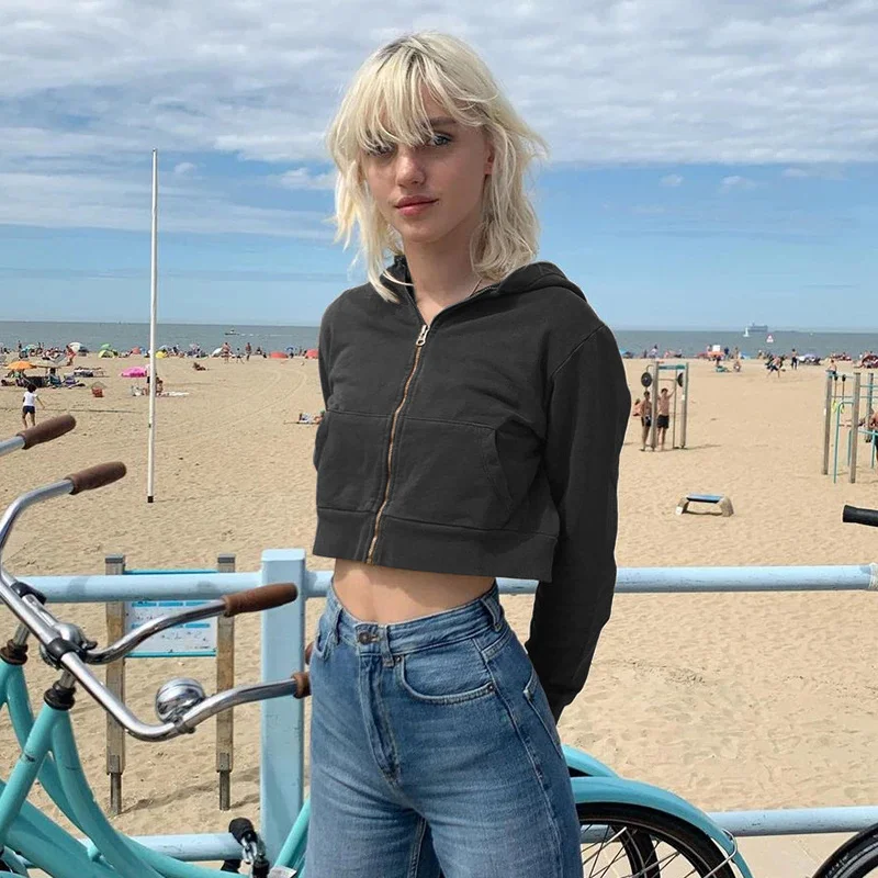 

2021 New Women Casual Loose Style Hoodies Solid Color Long Sleeve Sweatshirts with Pockets Black/ White