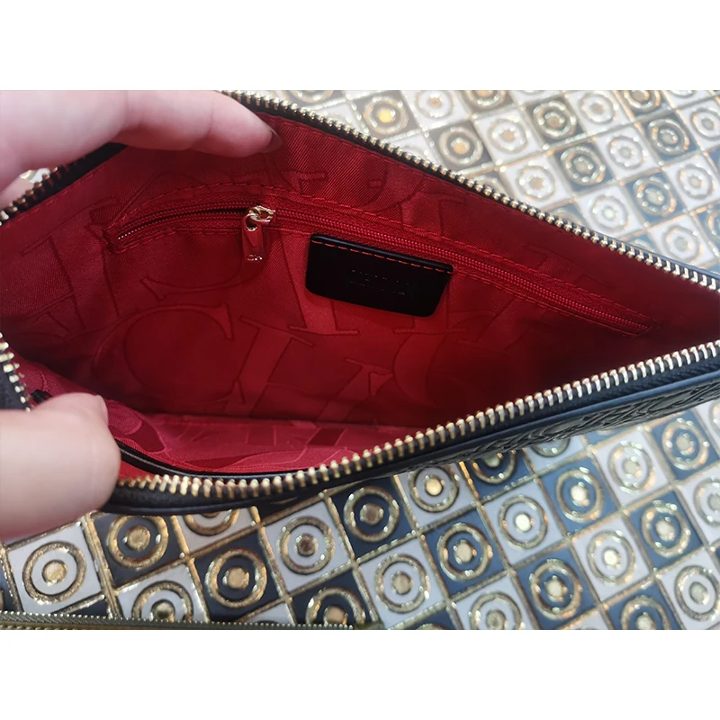 

2021 New Fashion Letter CH Hand Bag Men and Women Leisure Wallet Couples Style Luxury Brand Hand Purse Designer Clutches Office