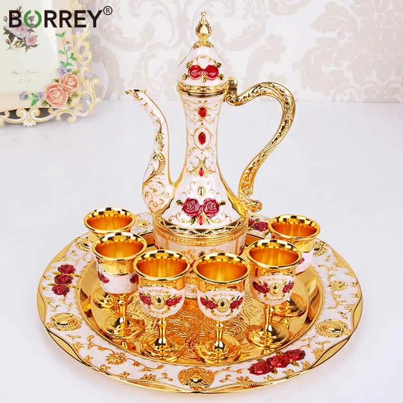 

BORREY European Style Teapot Cup Set Metal Coffee Pot Cup Set Wine Set Retro Teapot Cup Tray Set Golden Teapot Home Decoration