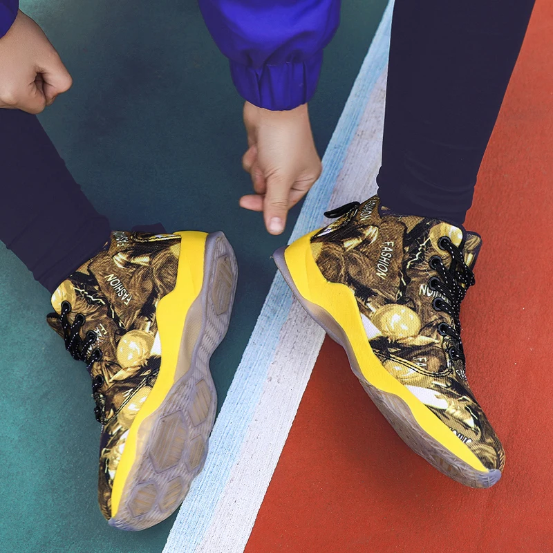 

2019 Autumn Winter Sneakers Men Shoes Casual With Fur Plush Breathable Walking Male Sneakers Comfortable