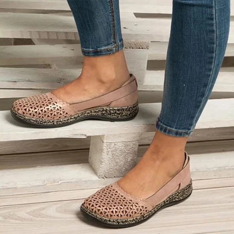 Женские босоножки на танкетке Винтажная женская обувь из искусственной кожи с