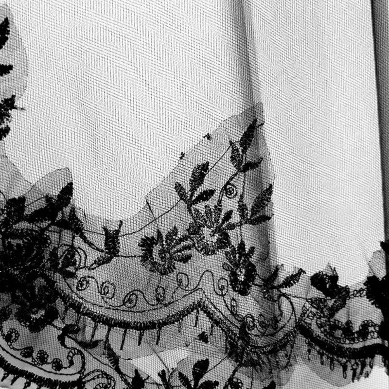

Single Layer Women Girls Cover Face Mantilla Black Wedding Veil Embroidery Eyelash Floral Lace Trim Halloween Cosplay no comb