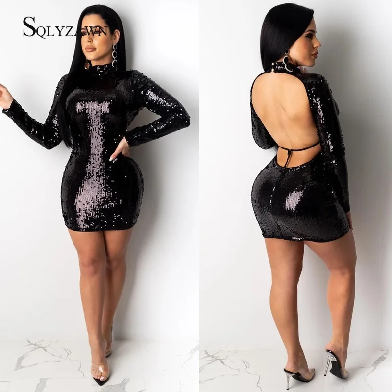 Женское мини-платье с длинным рукавом блестками и открытой спиной | Женская